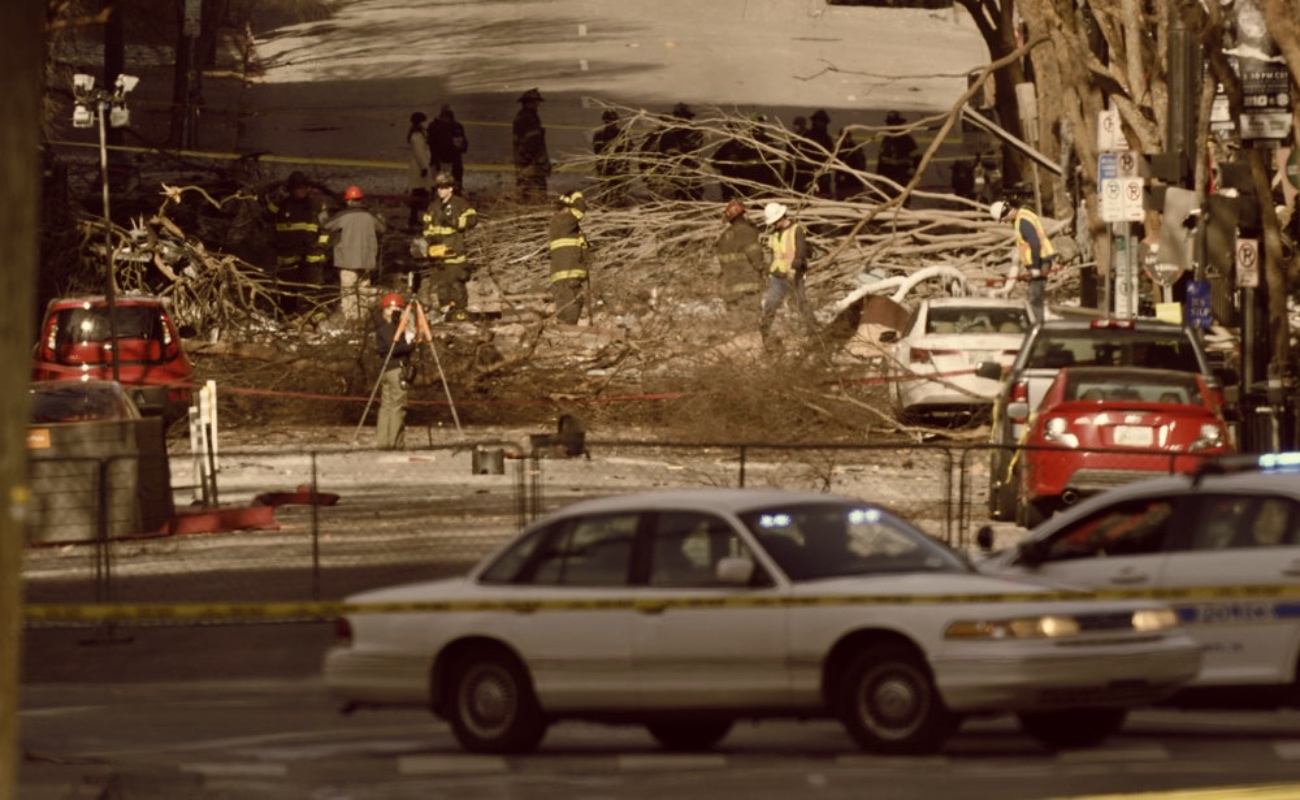 Investigan a hombre en conexión con coche bomba en Nashville