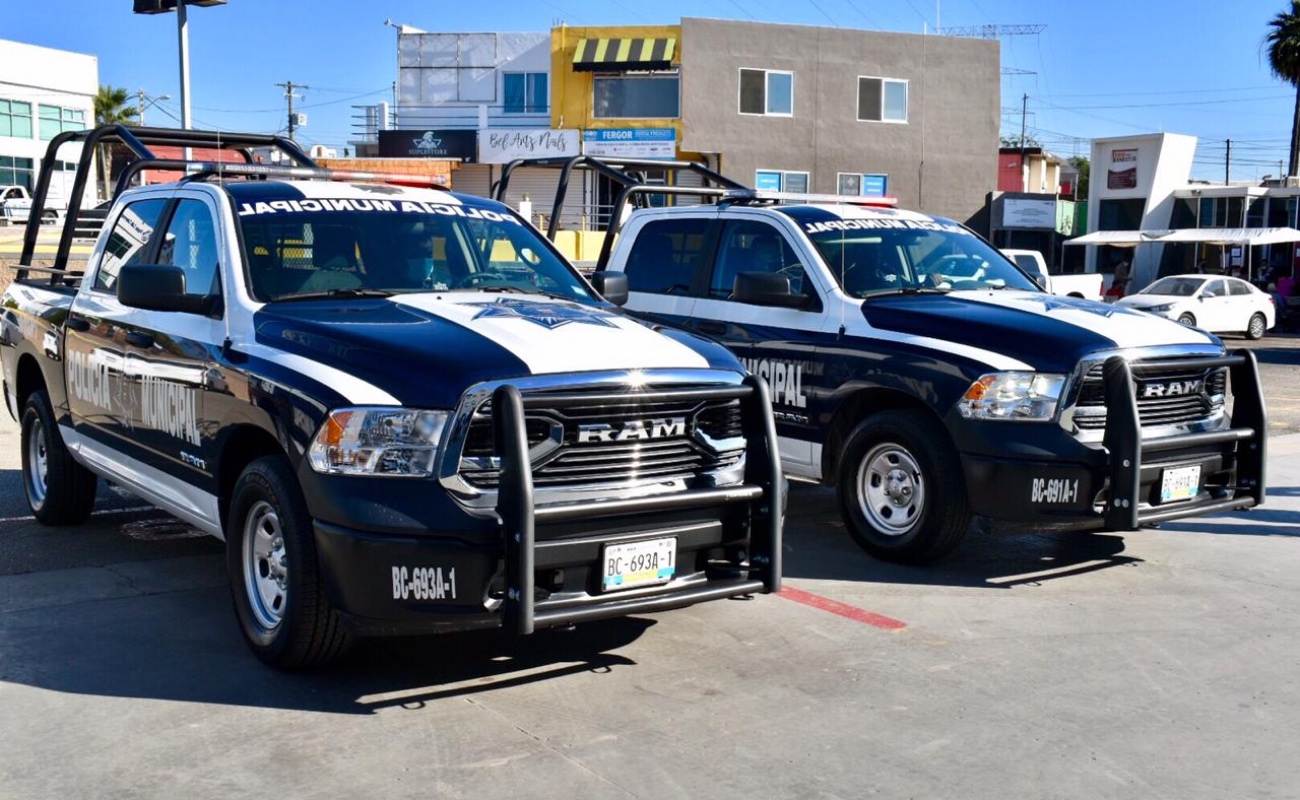 Entregan 15 nuevas unidades a la Policía Municipal de Rosarito