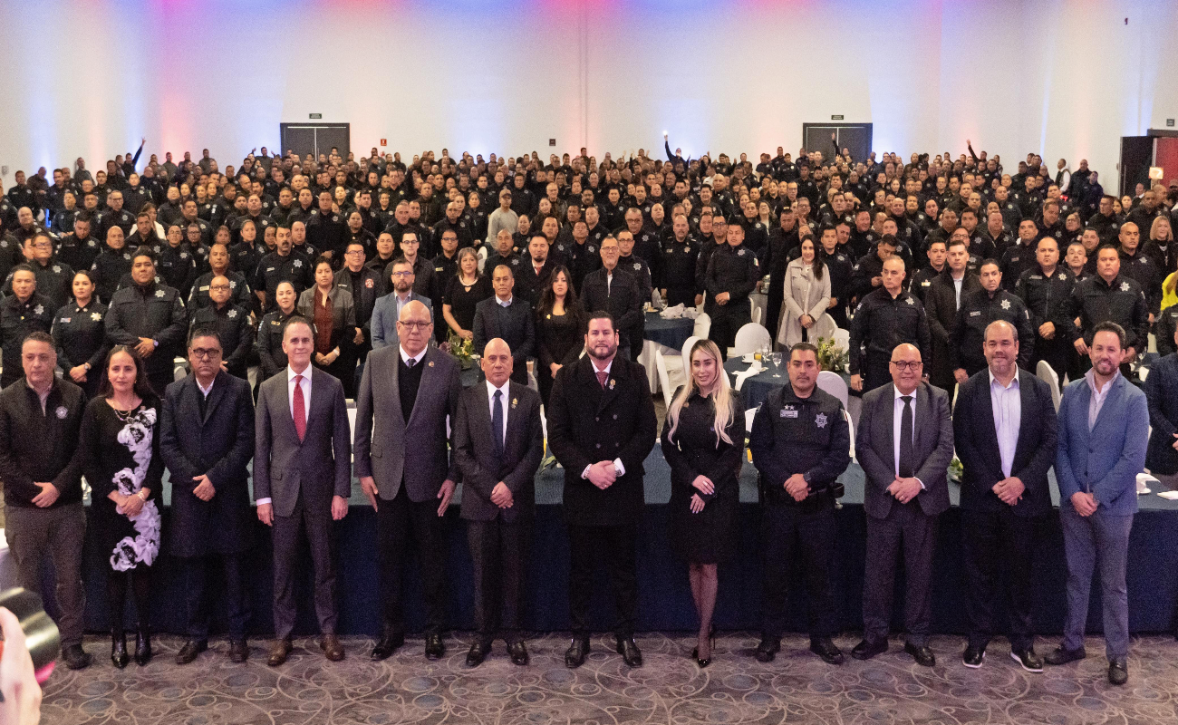 Reconocen a 70 policías municipales por destacada labor en el 2024