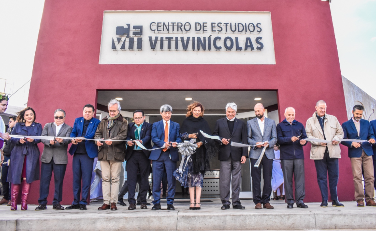Inauguran en CETYS único Centro de Investigación en México en temas del vino