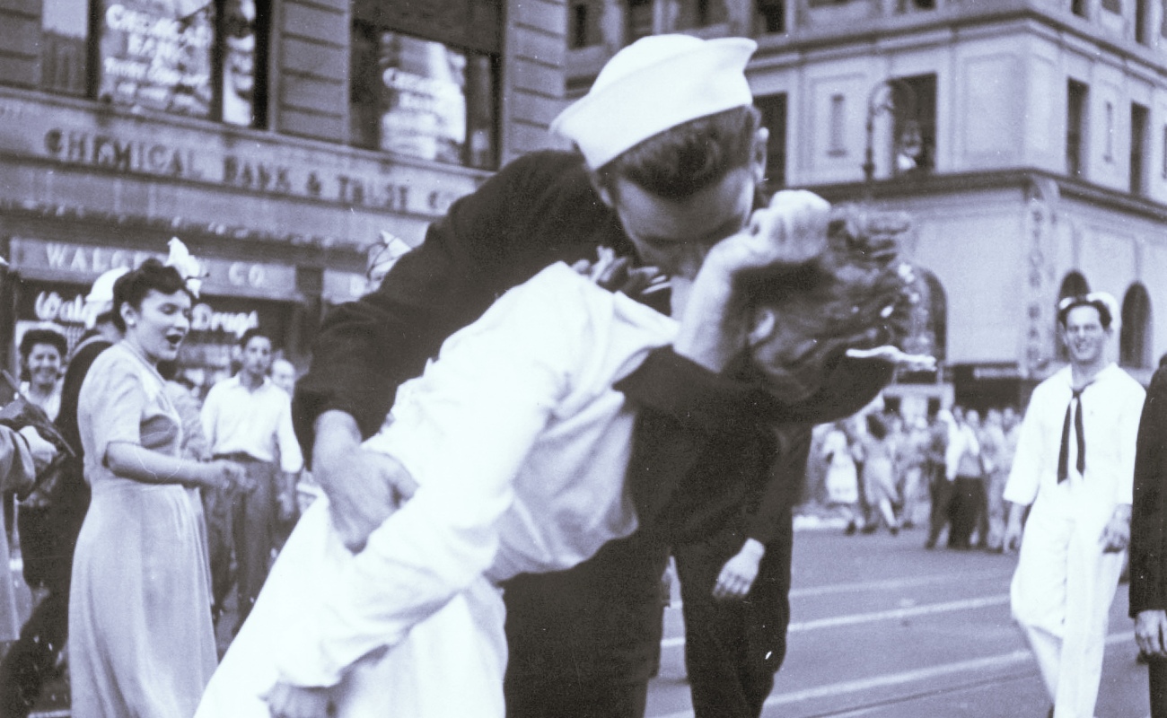 Muere marinero de la  icónica foto del beso en Times Square