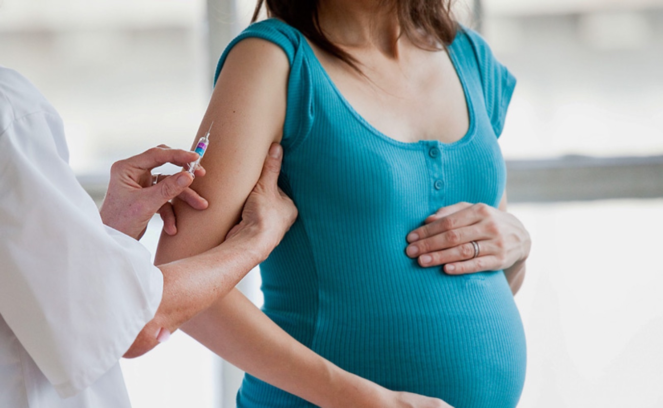 Cuentan con vacuna gratuita de tétanos, difteria y tosferina para mujeres embarazadas