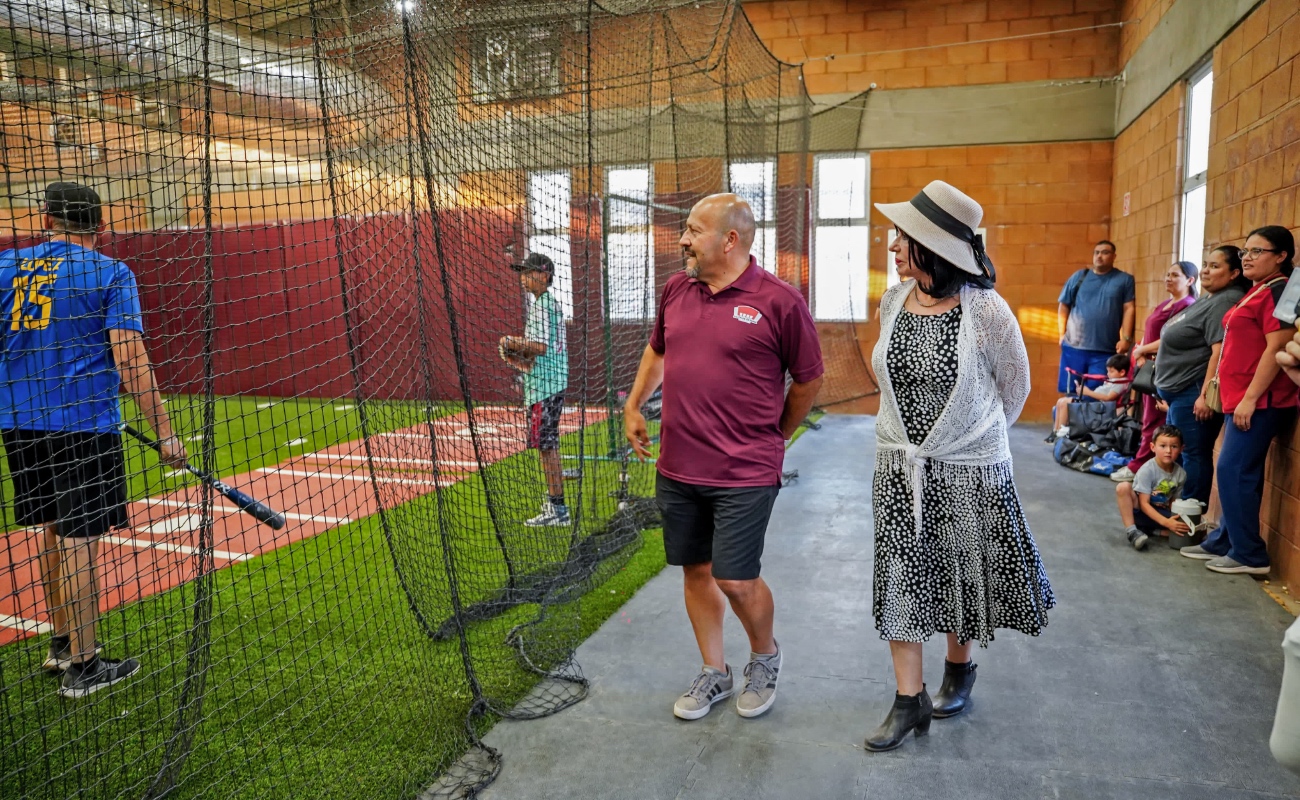 Norma Bustamante une la cultura y el deporte para el “Plan Vacacional Libro y Pelota”