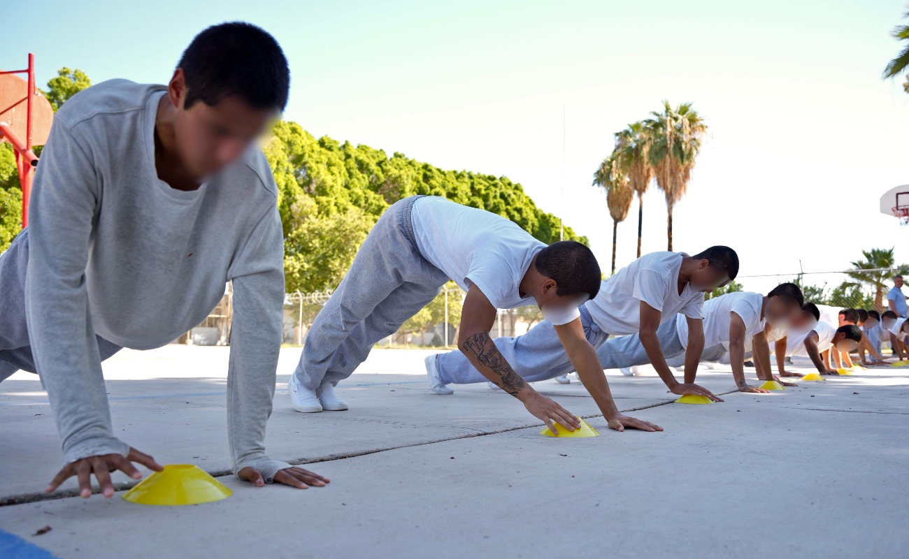 La CESISPE y el grupo educativo 16 de septiembre brindan clínica deportiva en el centro de internamiento para adolescentes de Mexicali