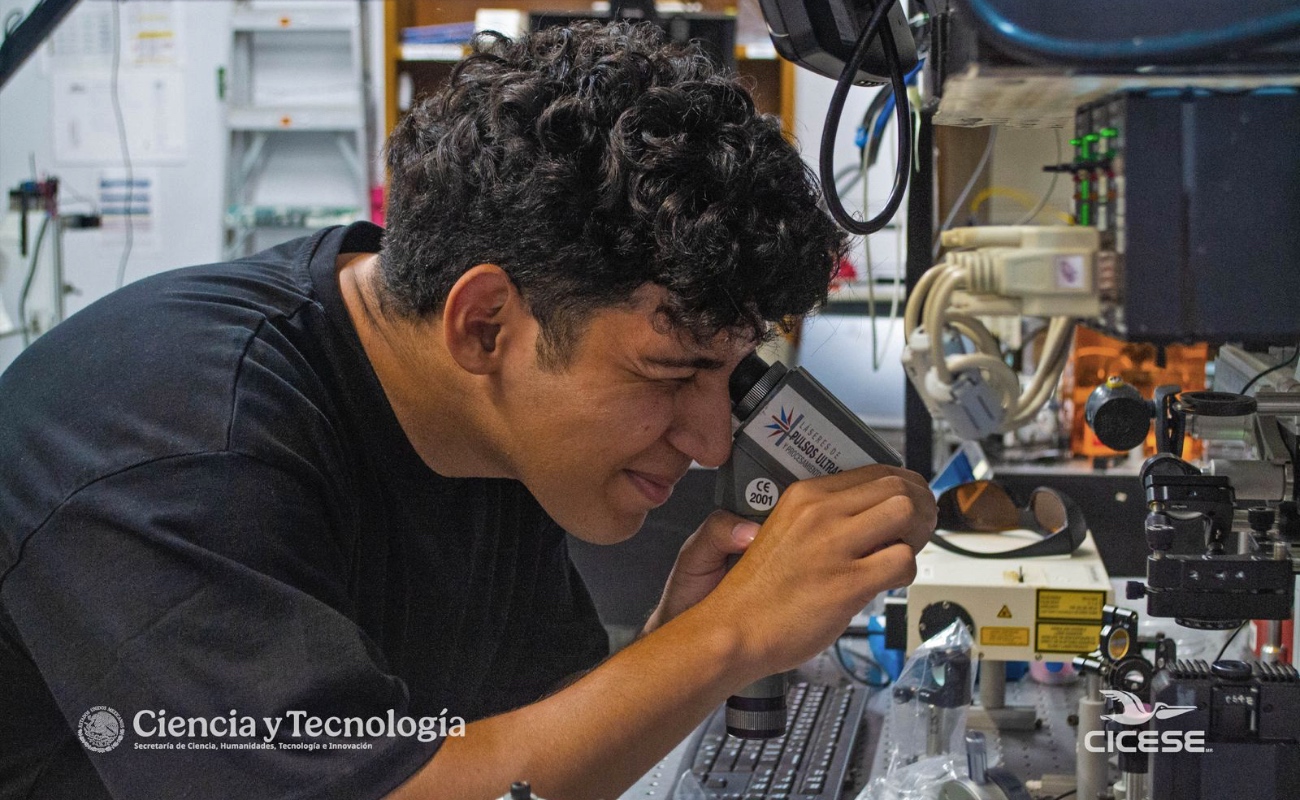 Realizan la 22ª Escuela de Verano en Óptica y Optoelectrónica en el CICESE