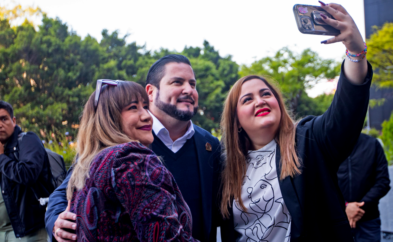 Valora Ismael Burgueño labor de docentes que son madres