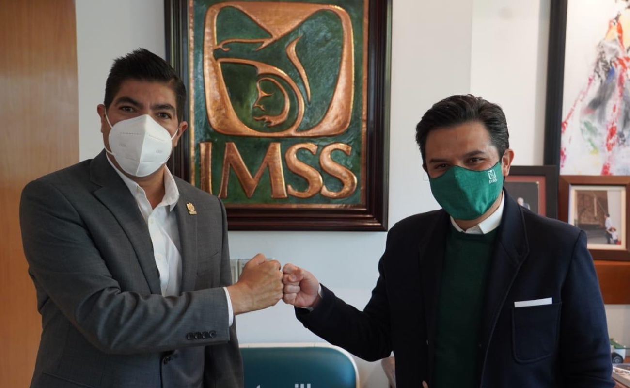 Armando Ayala y Zoé Robledo acuerdan acelerar construcción del hospital del IMSS