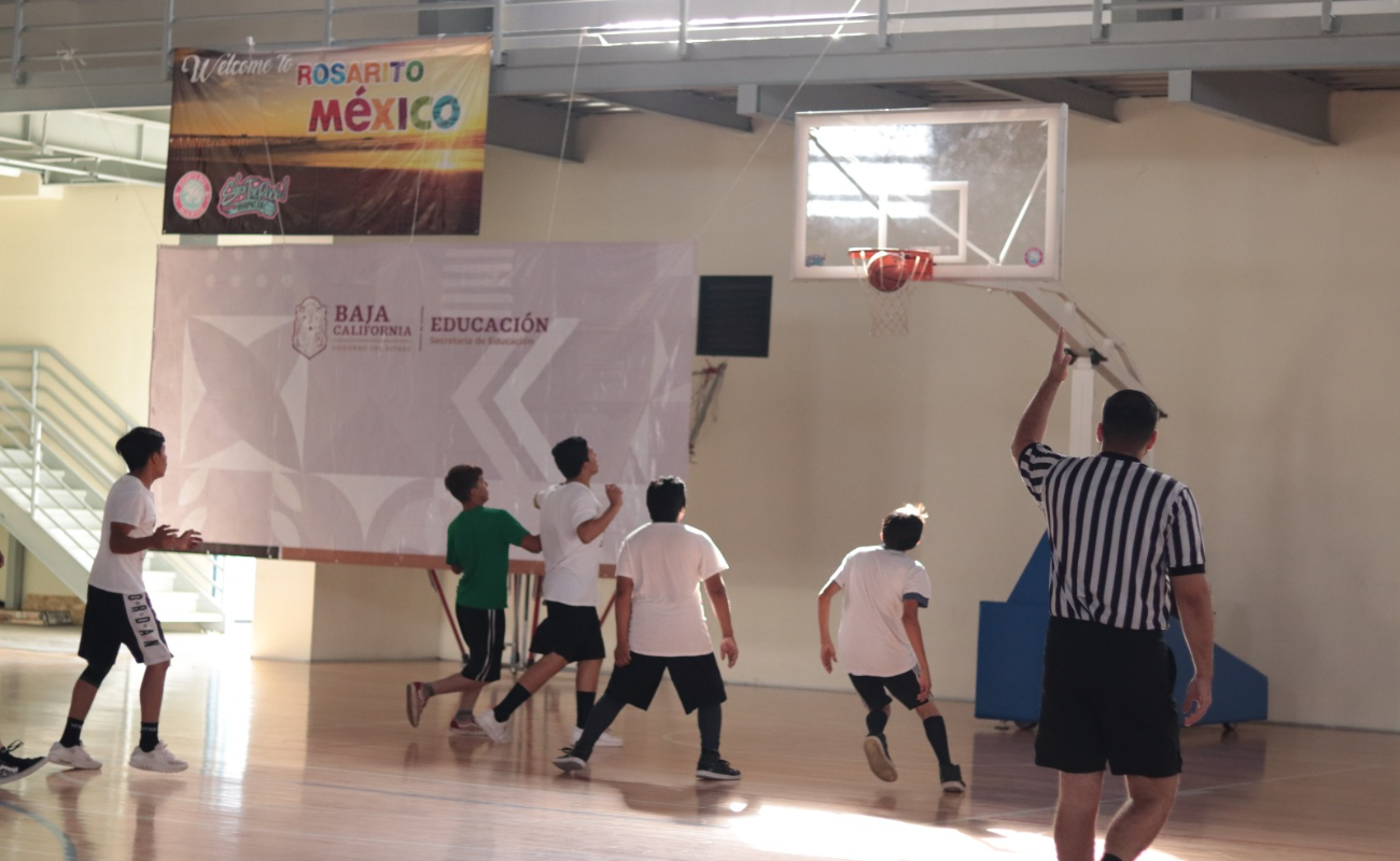 Participan estudiantes de telesecundaria de Playas de Rosarito en Primera Copa de Baloncesto