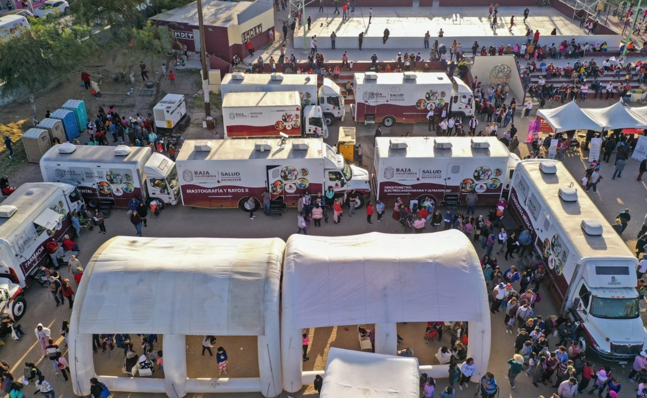 Servicios médicos gratuitos en el Valle De Mexicali, Ensenada y Tijuana en centros de salud móviles