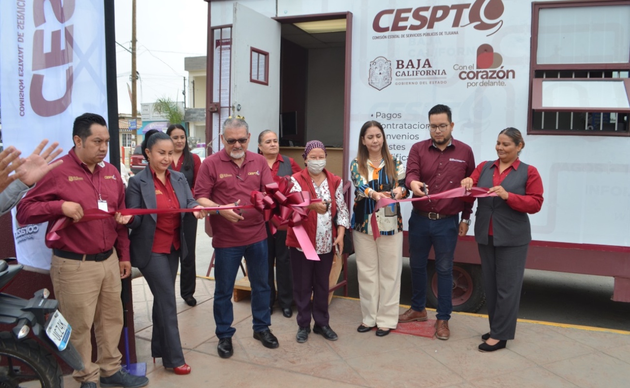 Inauguran oficina móvil de CESPT en Playas de Rosarito