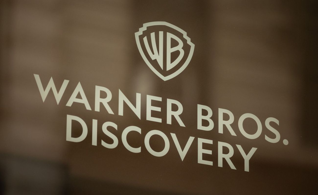 Warner Bros, afectada por la caída en ingresos de estudios y escasa inversión en publicidad
