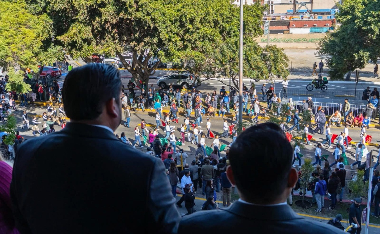 Anuncian cierres viales por desfile conmemorativo del Día del Trabajo