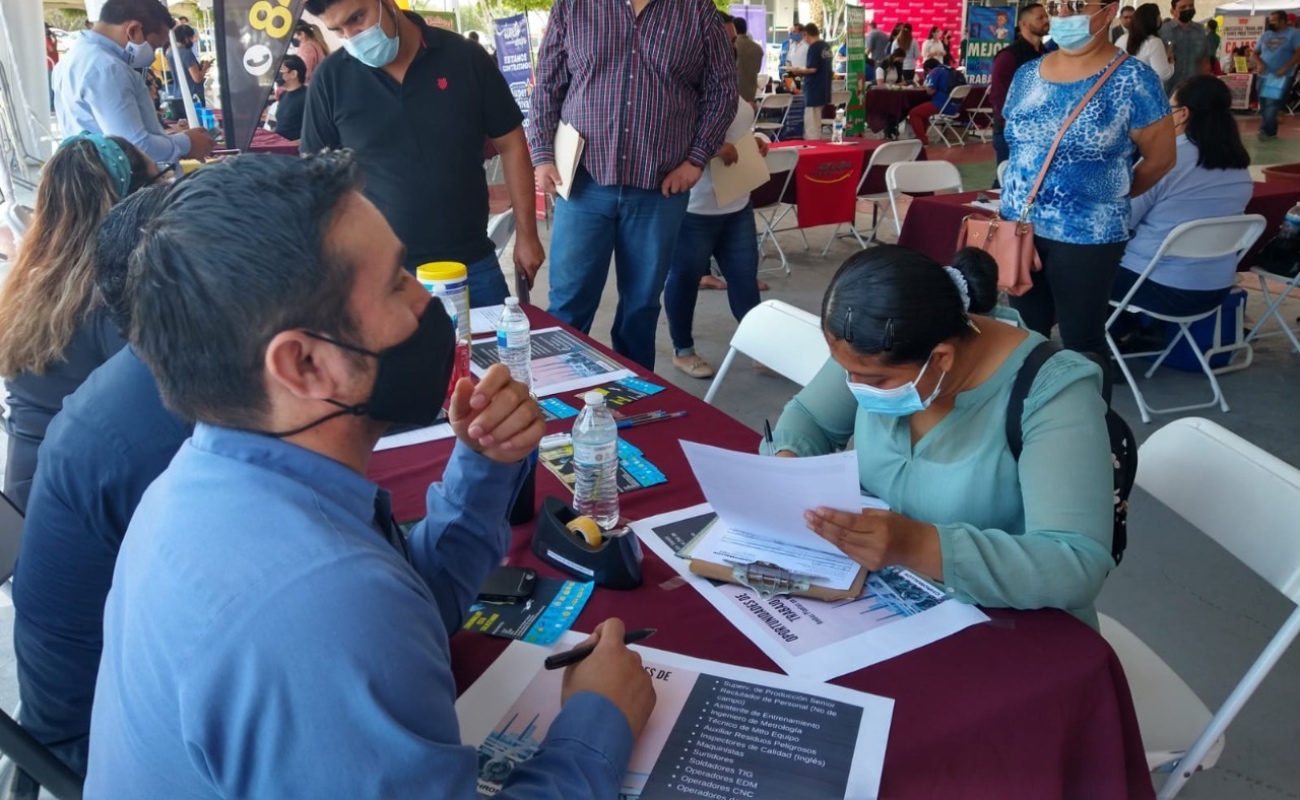 Reactivan economía de Mexicali con Feria del Empleo