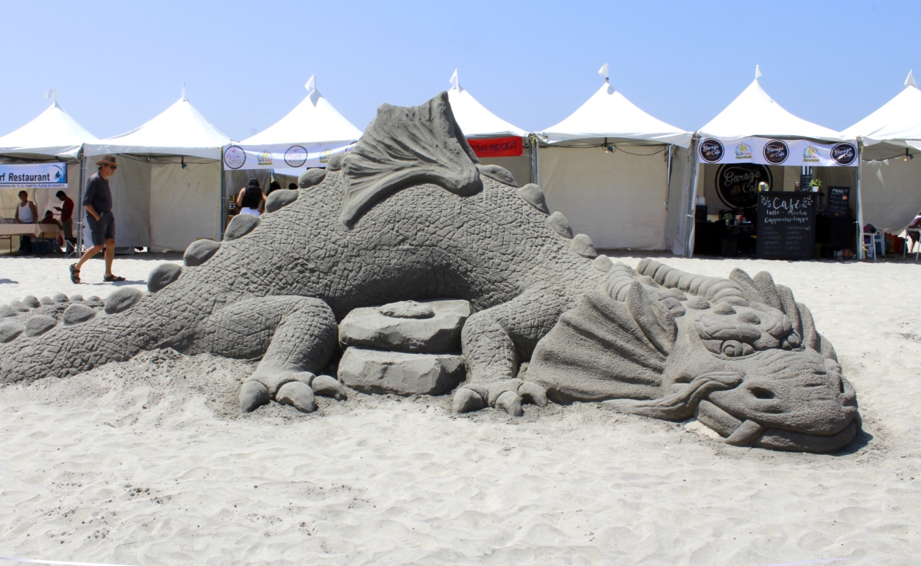 Exhiben esculturas de arena en Playas de Rosarito