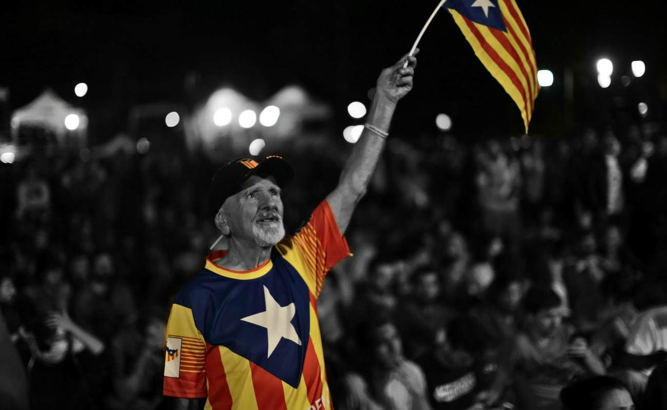 Parlamento declara a Cataluña como Estado independiente