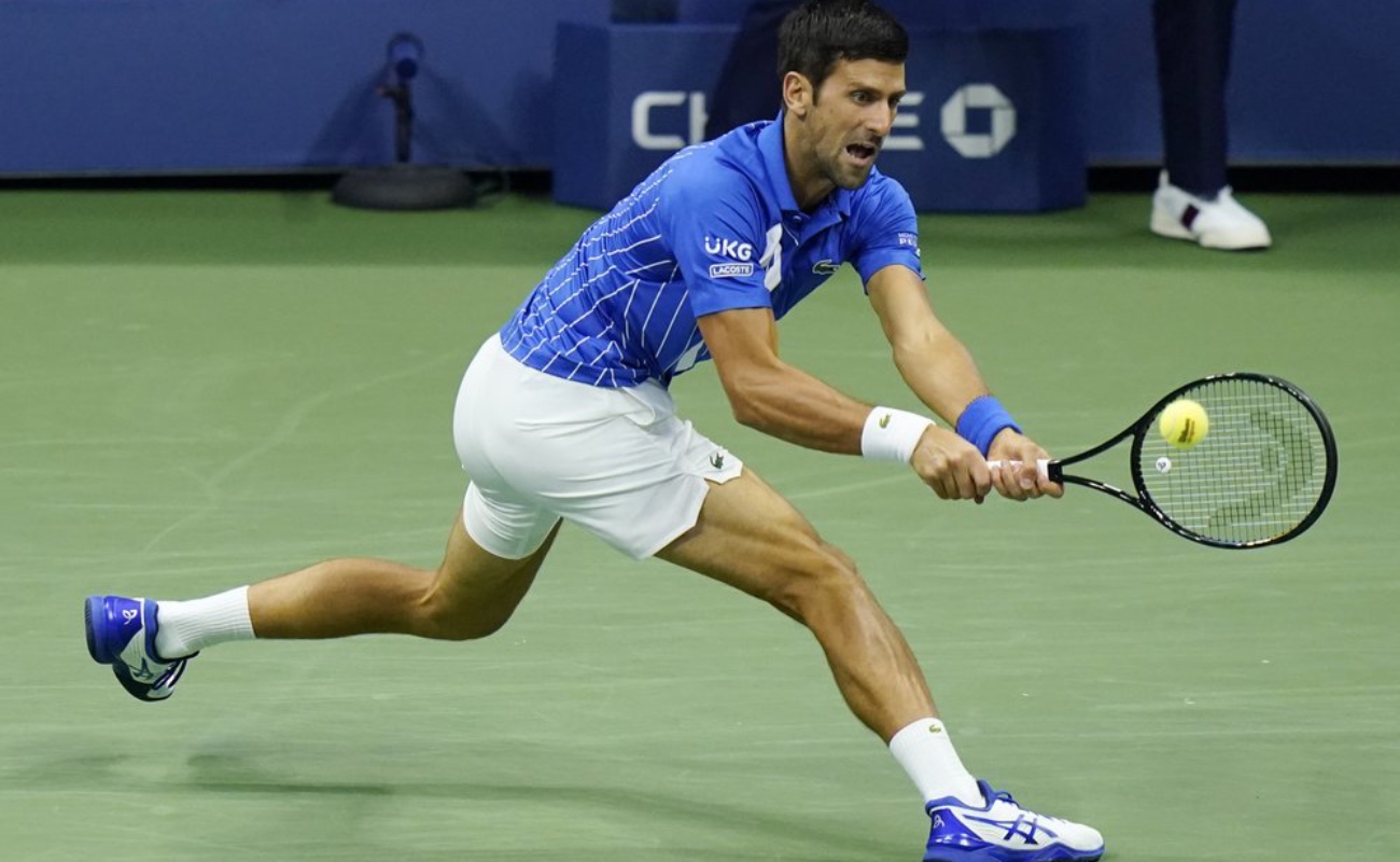 Descalifican a Novak Djokovic del Abierto de Estados Unidos