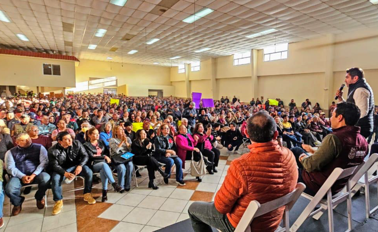 Encabeza alcalde Armando Ayala Robles toma de protesta a líderes por el bienestar
