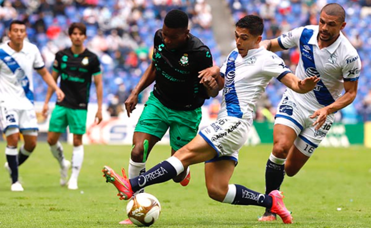 Santos mantiene ventaja ante Puebla y avanza a la final