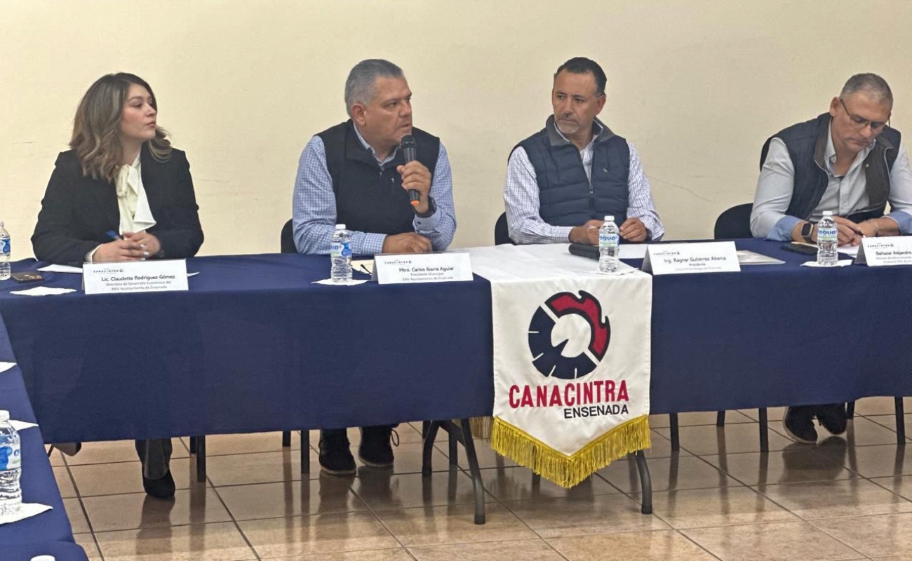 Presenta alcalde Carlos Ibarra prueba piloto de sitio para Mejora Regulatoria