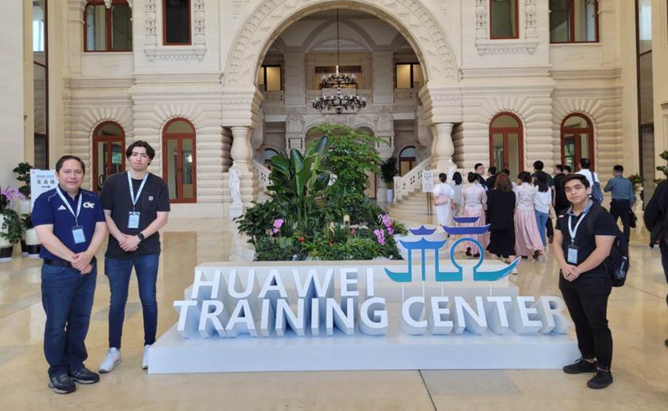 Reciben estudiantes del CETYS certificación de Huawei en China sobre Inteligencia Artificial