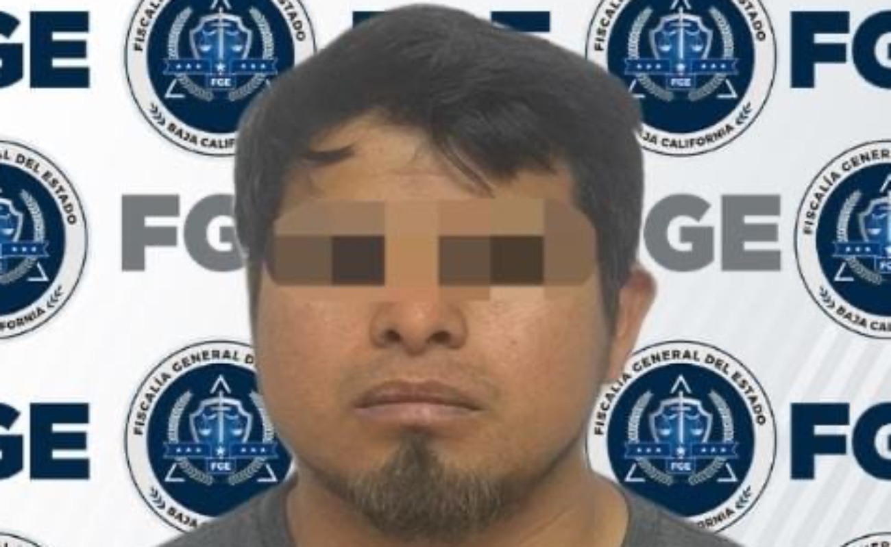 Agentes investigadores de San Quintín aseguraron a sujeto por conducir vehículo con reporte de robo