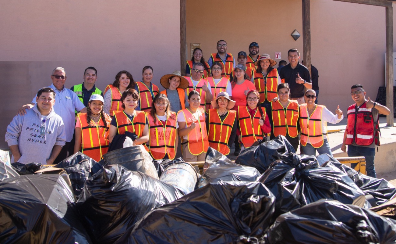 Participan 150 empresas en limpieza del Valle de Guadalupe