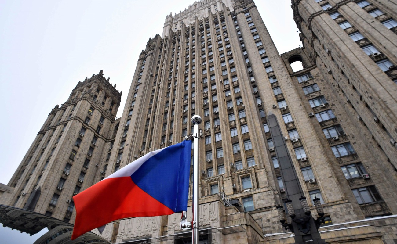 Rusia "reaccionará" tras expulsión de diplomáticos