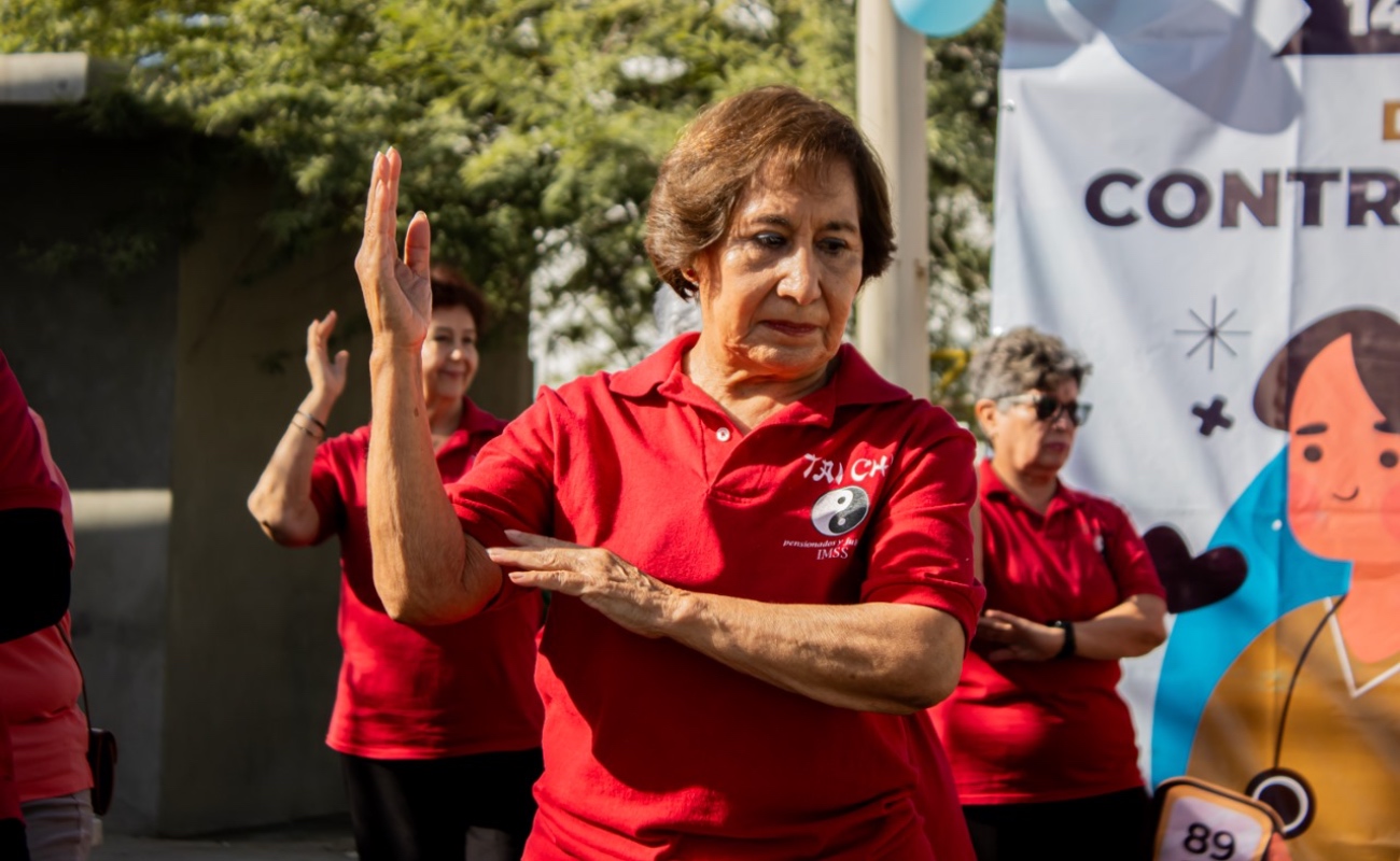 Exhorta hospital materno infantil de Mexicali a reducir riesgos de padecer osteoporosis