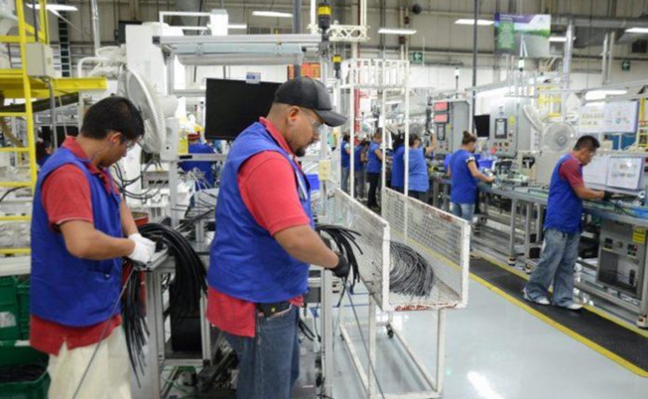 Existen contradicciones entre Decreto IMMEX y reforma de Outsourcing