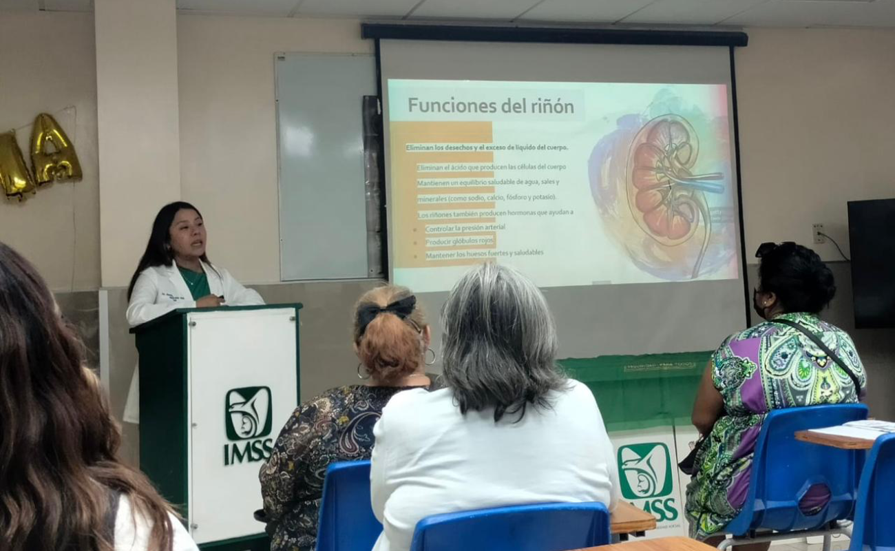 Promueve IMSS BC salud de personas adultas mayores a través del programa GeriatrIMSS