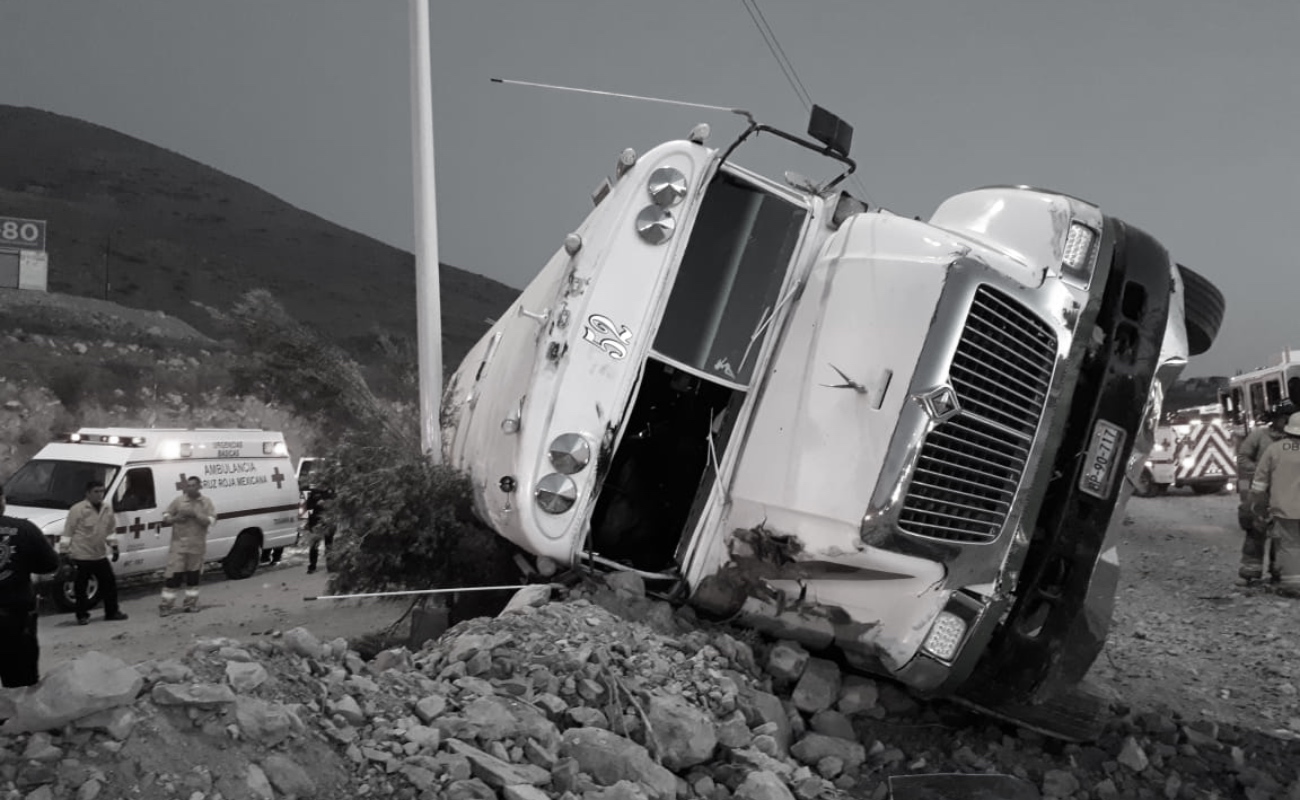 Camionazo en el bulevar 2000 deja un muerto y más de 30 lesionados