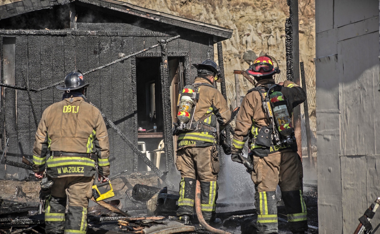 Incendio deja a madre y sus cuatro hijas sin hogar