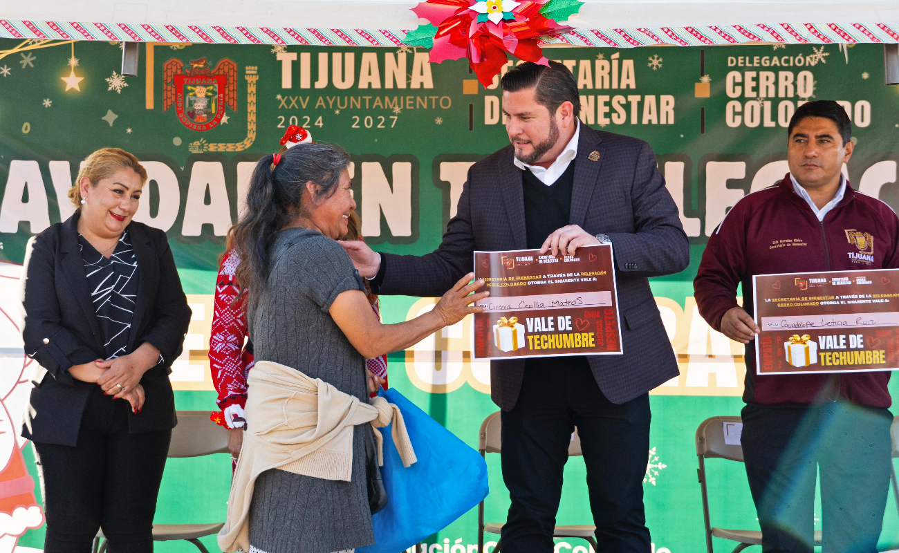 Celebran posada navideña en la Delegación Cerro Colorado