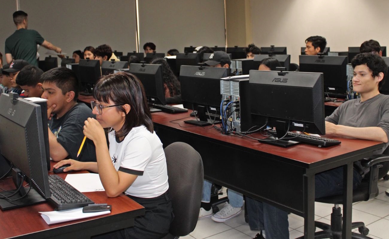 Aplicó UTT examen de admisión a aspirantes de Tijuana y Ensenada
