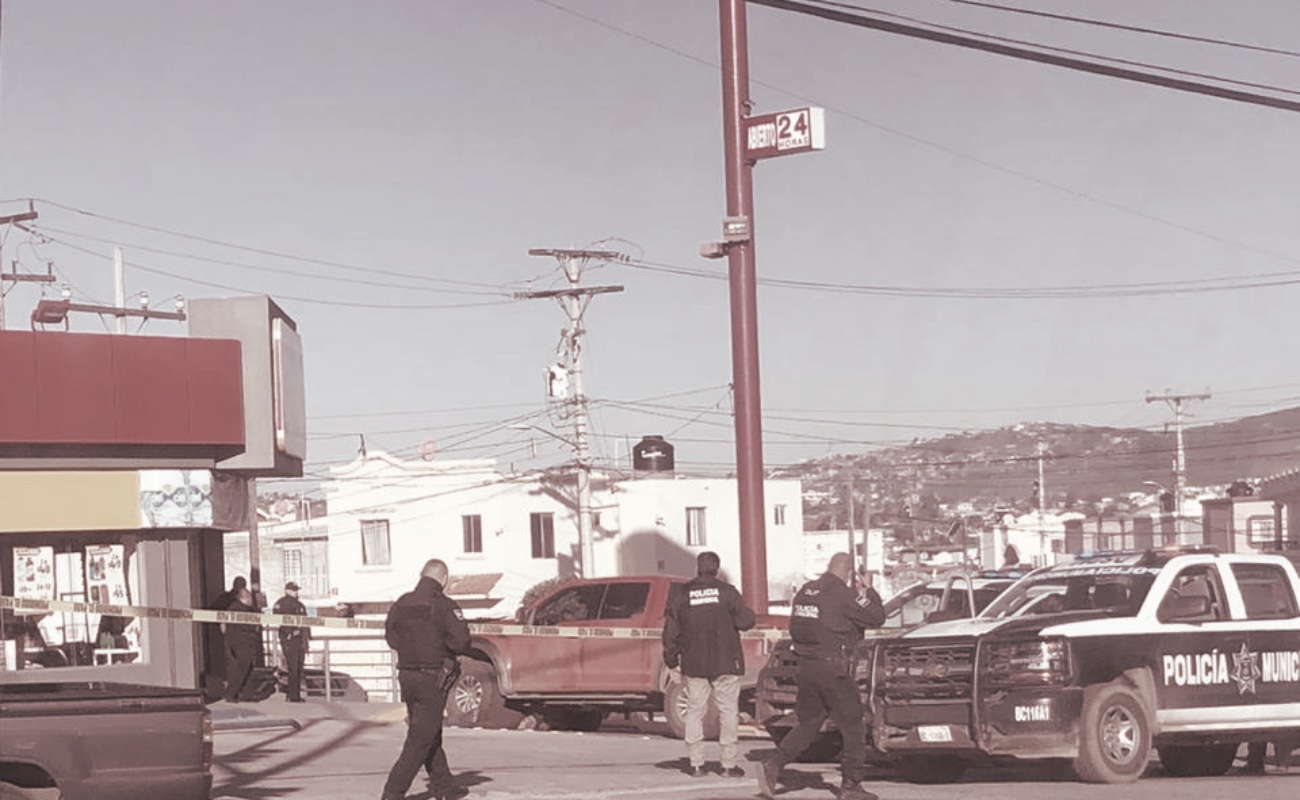 Asesinan a dos hombres en Ensenada esta mañana