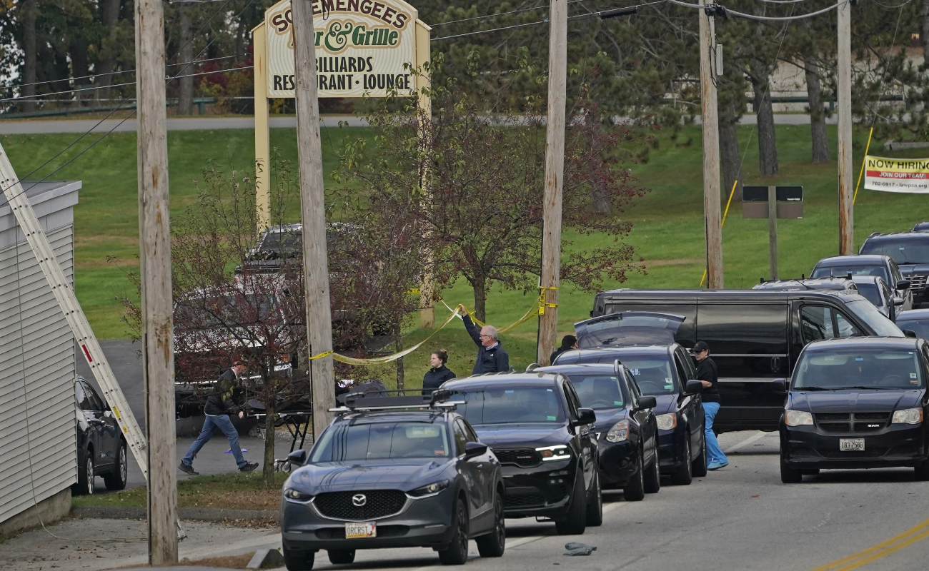 Confirman la muerte de 18 personas por tiroteo en Maine