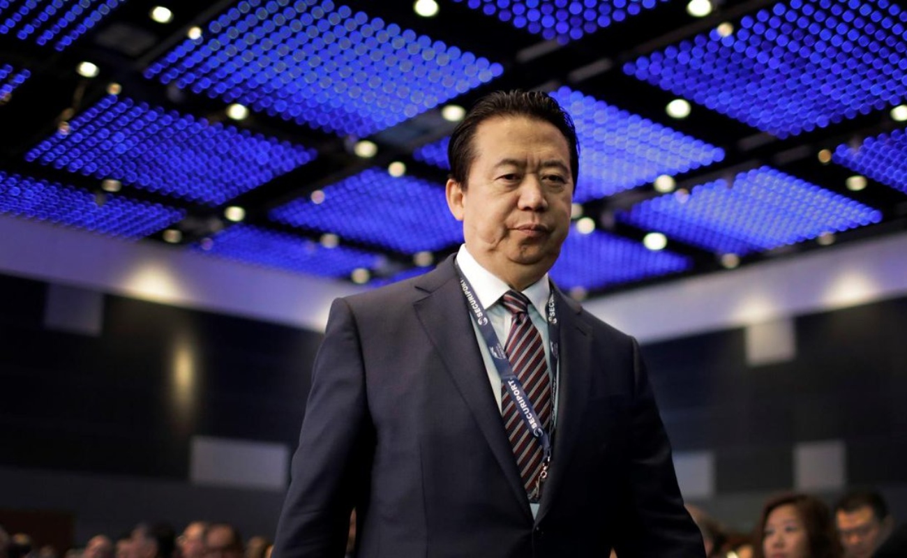 China confirma retención del presidente de Interpol