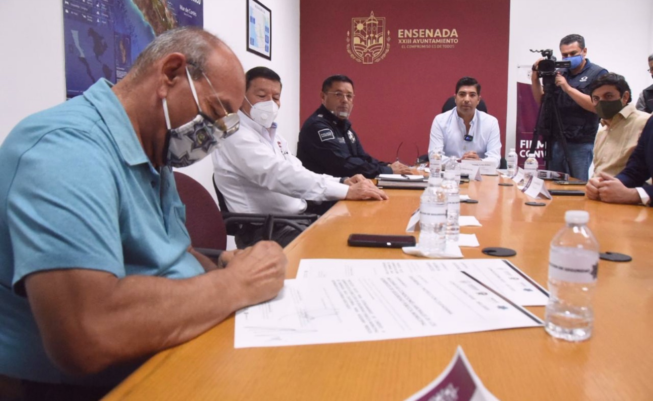 Policías de Ensenada tendrán acceso a un terreno para construir casa