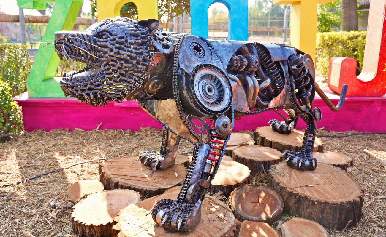 Inauguran estatua de “Pamoti” en Parque Morelos