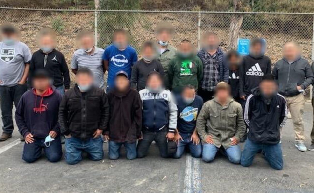Agentes fronterizos interceptan panga con 19 migrantes mexicanos