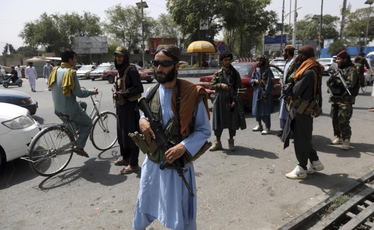 Reprime el Talibán protesta, reportan un muerto y seis heridos