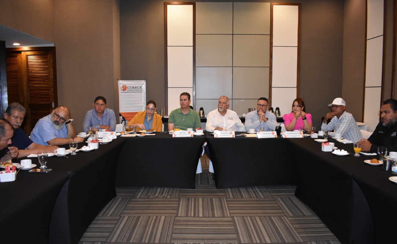 Buscan constructores y agricultores sinergia en proveeduría