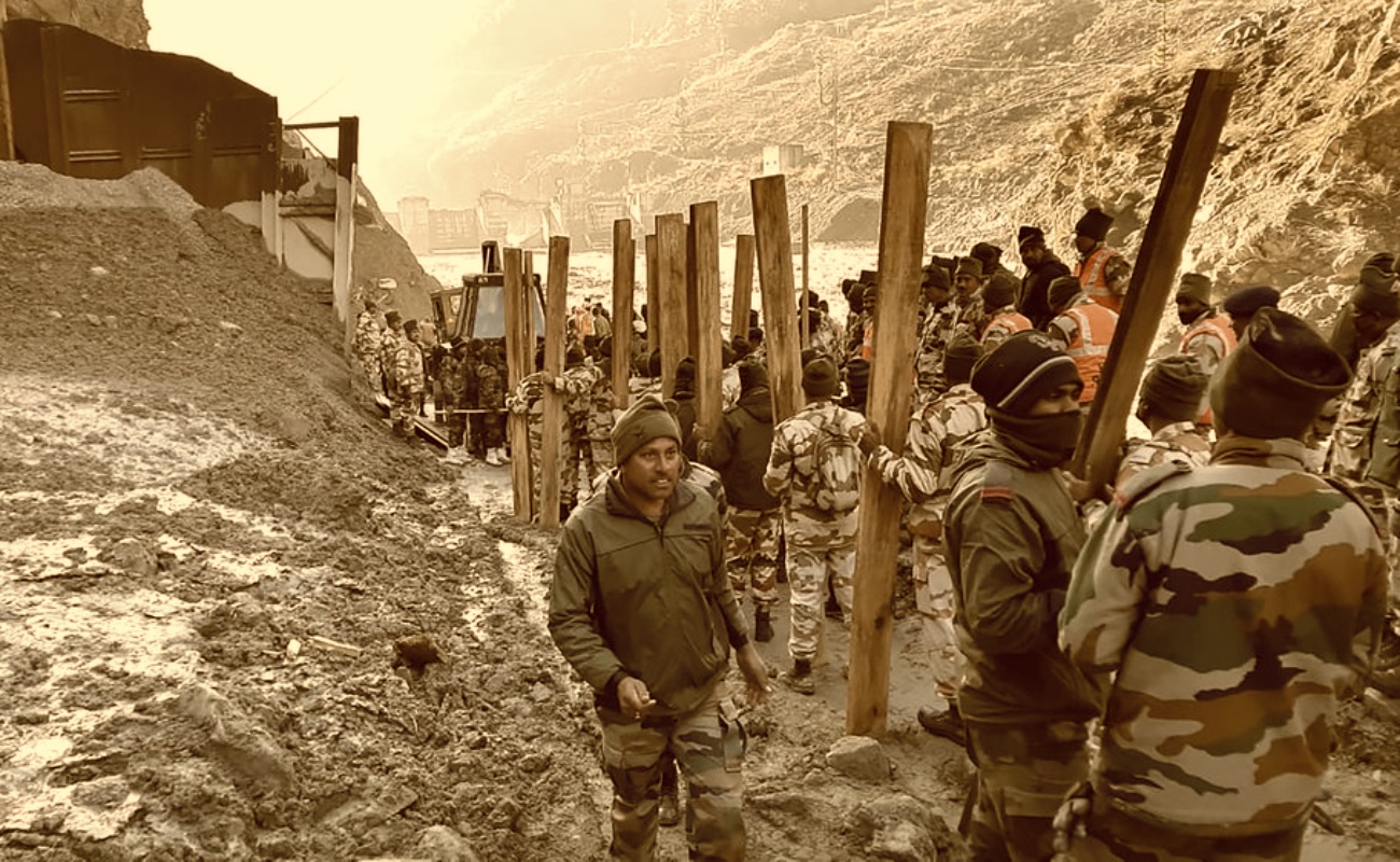Colapso glaciar en el Himalaya deja  26 muertos y 165 desaparecidos