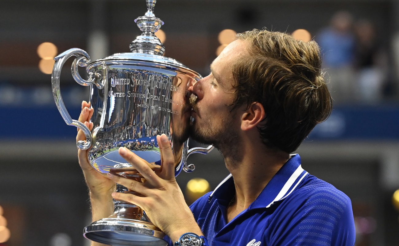 Impide Daniil Medvedev que Novak Djokovic haga historia, lo vence en la final de US Open