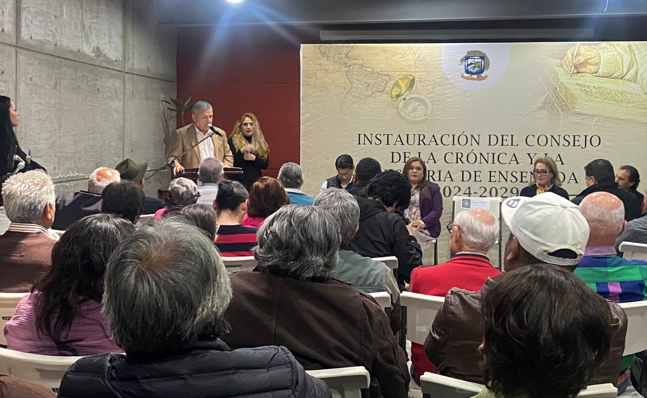 Instaura Carlos Ibarra el Consejo de la Crónica y la Historia de Ensenada