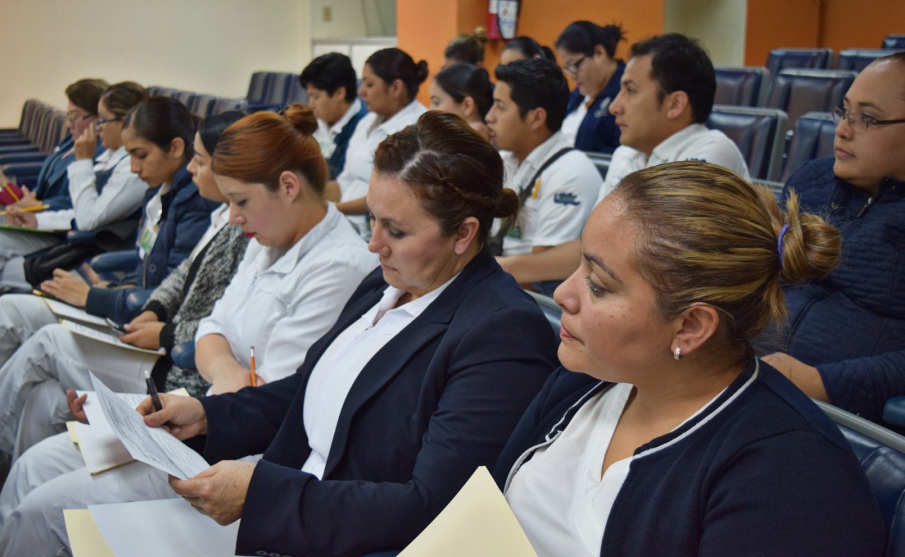 México tiene más de 475 mil enfermeros al servicio de la población