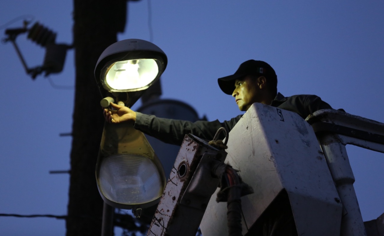 Buscan comerciantes que Ayuntamiento compre luminarias a empresas locales