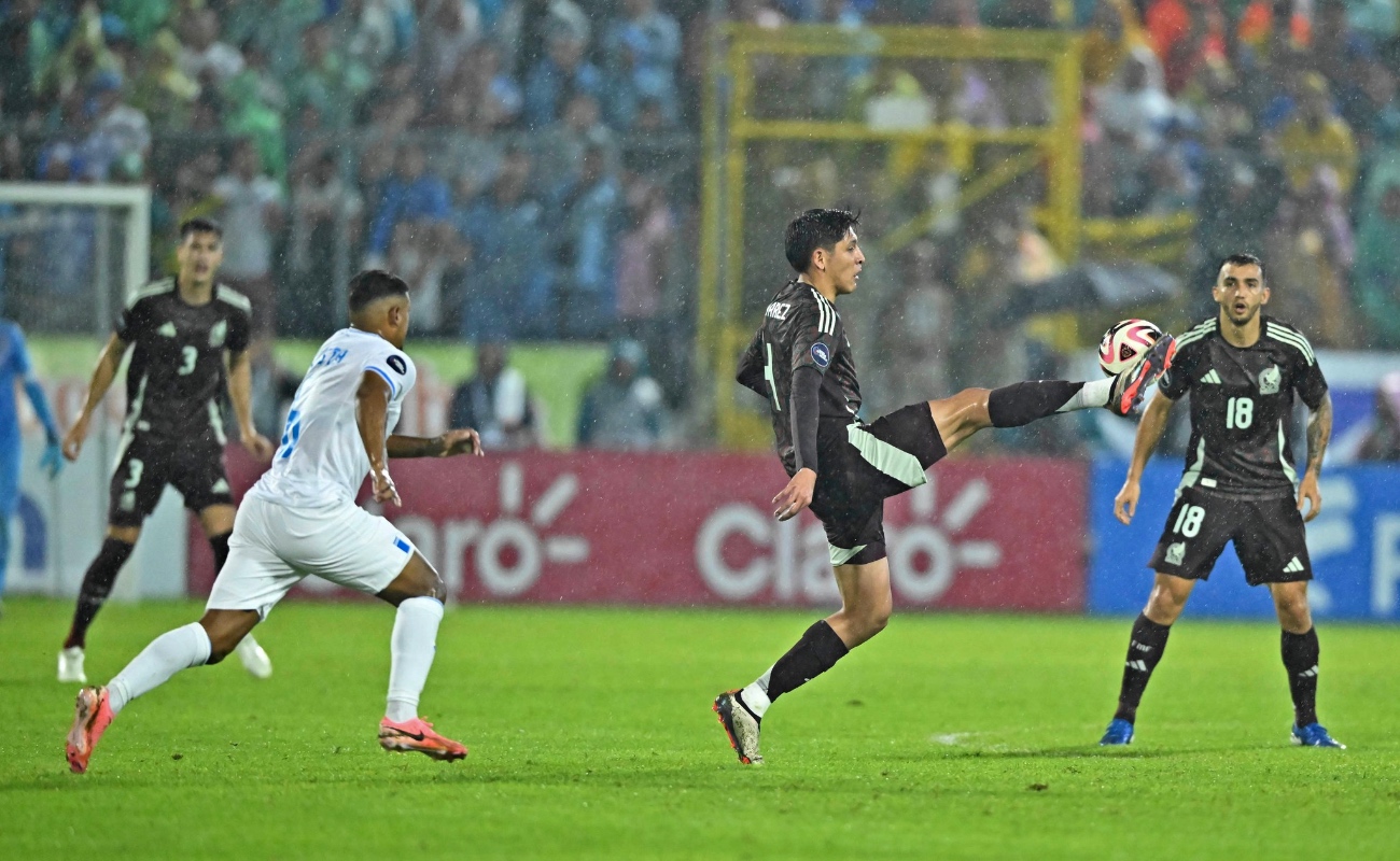 Ofrece Selección Mexicana nueva decepción: cae 2-0 ante Honduras