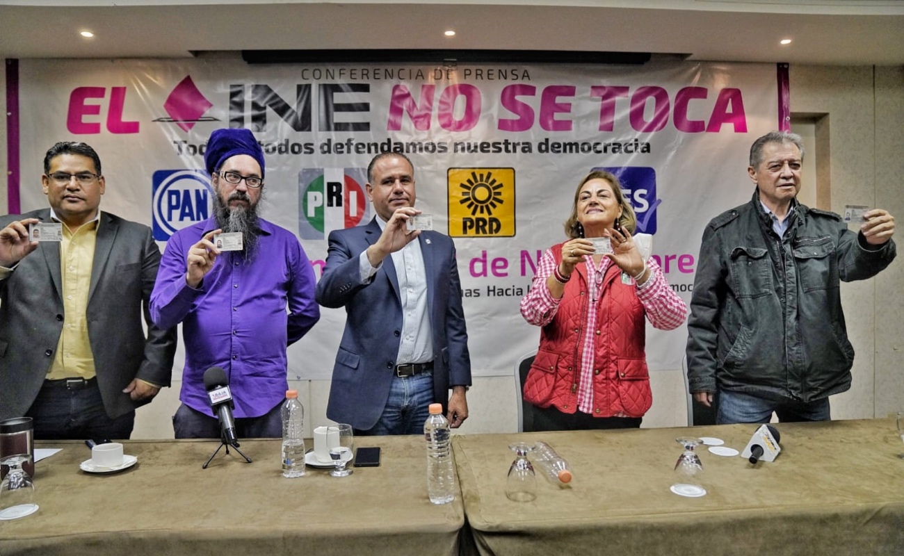 Convocan partidos políticos a marcha en defensa del INE