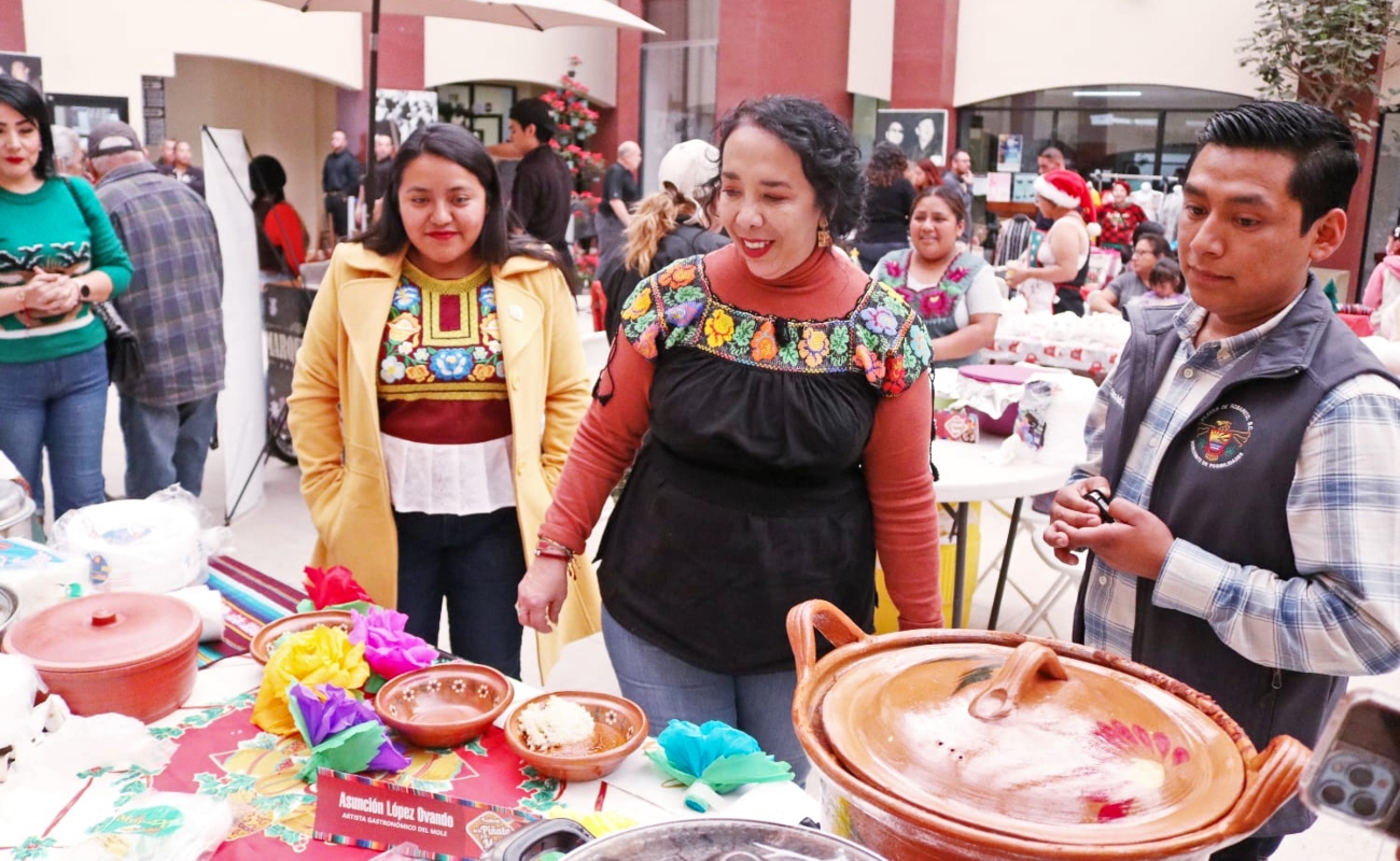 Realizan Festival de la Piñata y El Mole en Playas de Rosarito